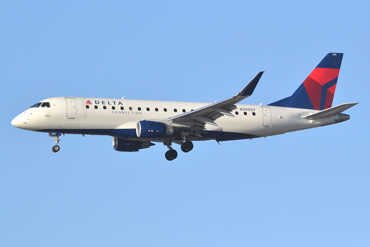 N299SY