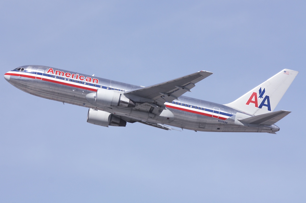 N322AA