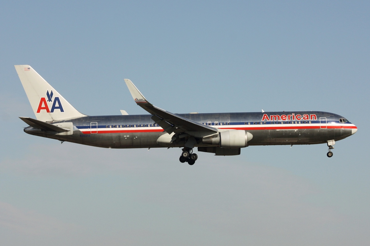 N353AA