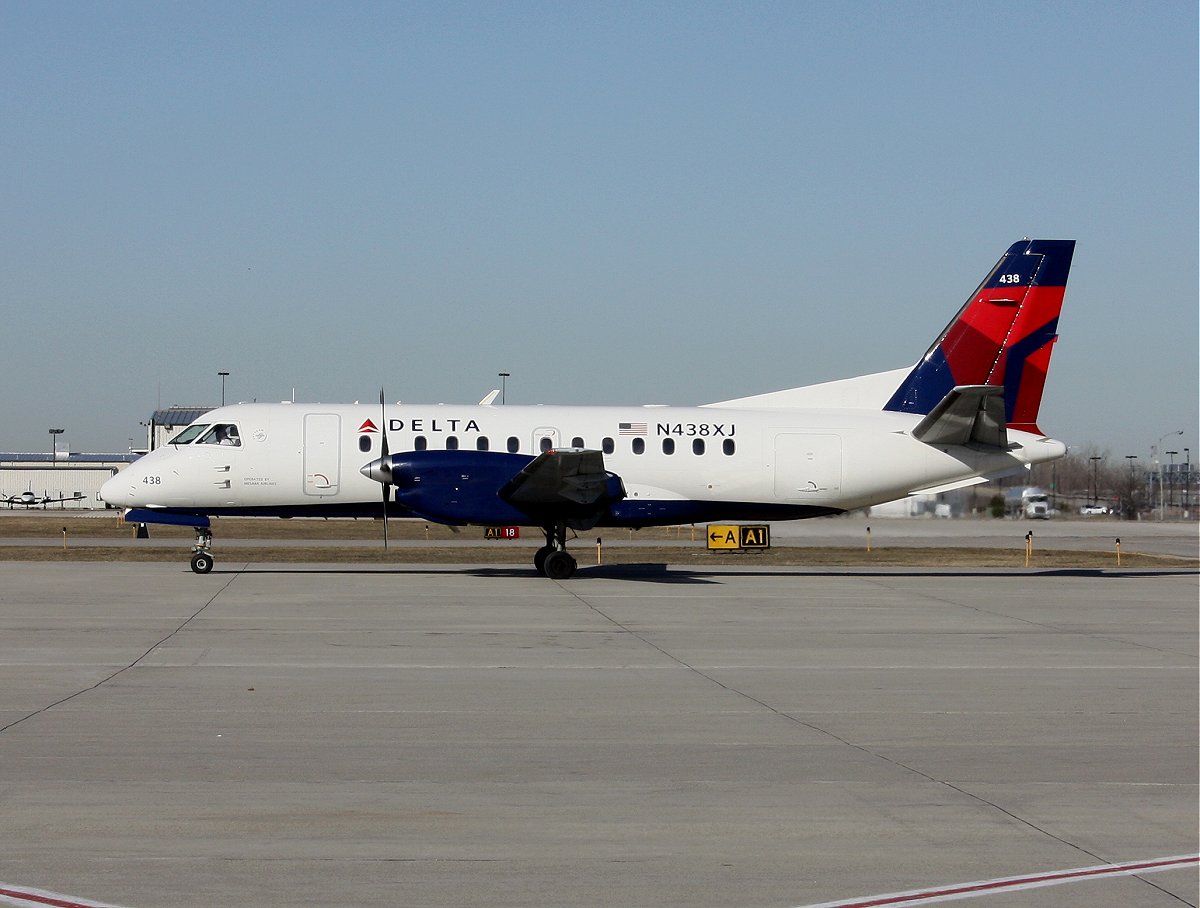 N438XJ"