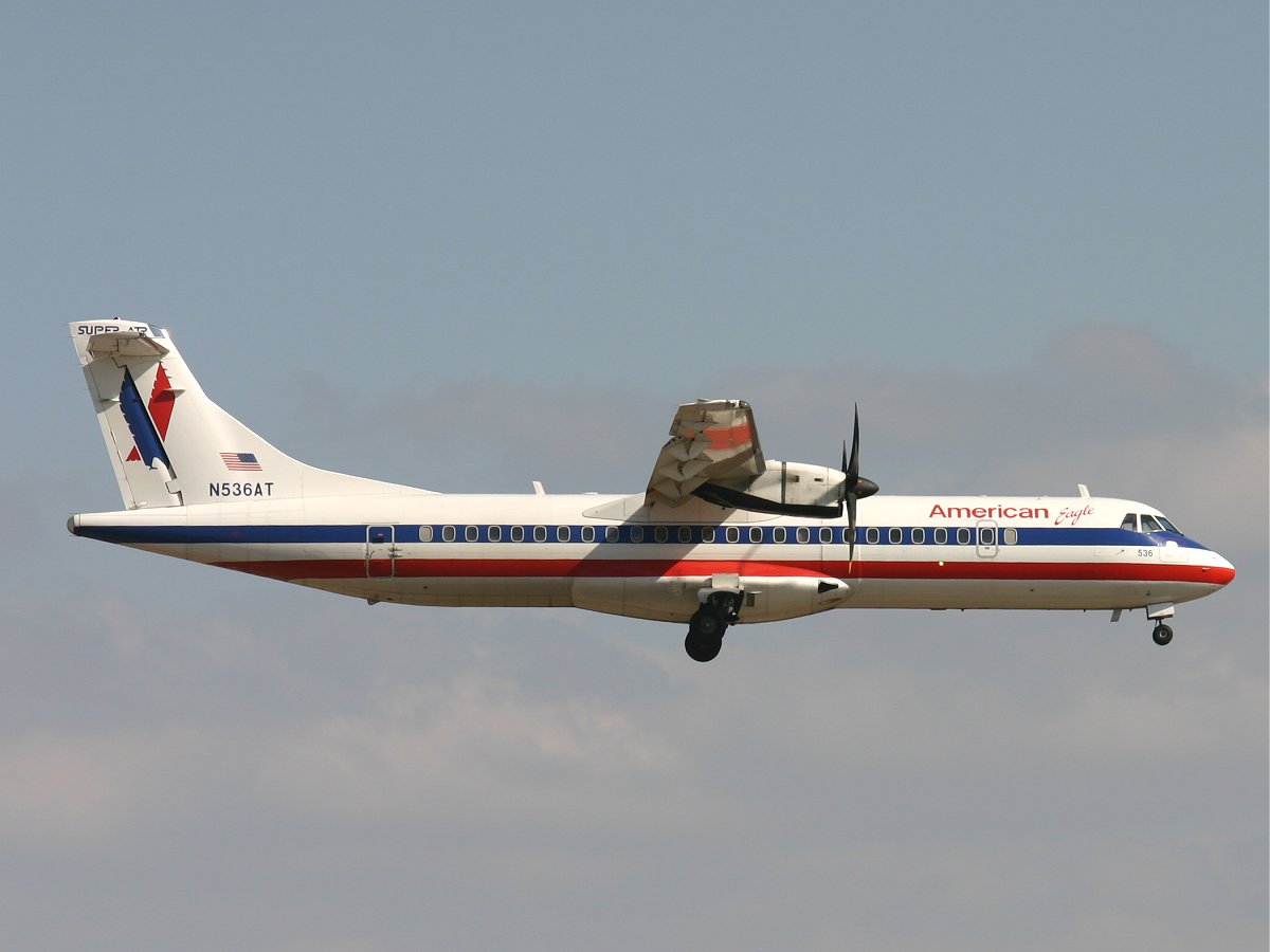 N536AT