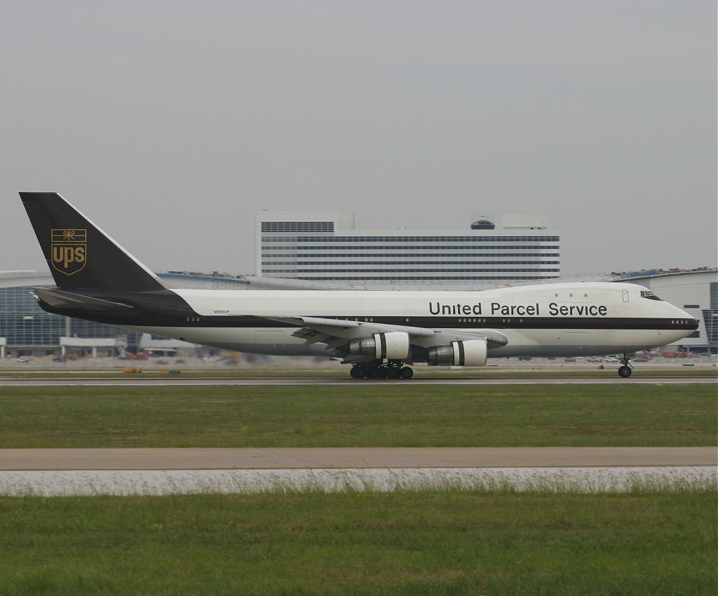 N682UP