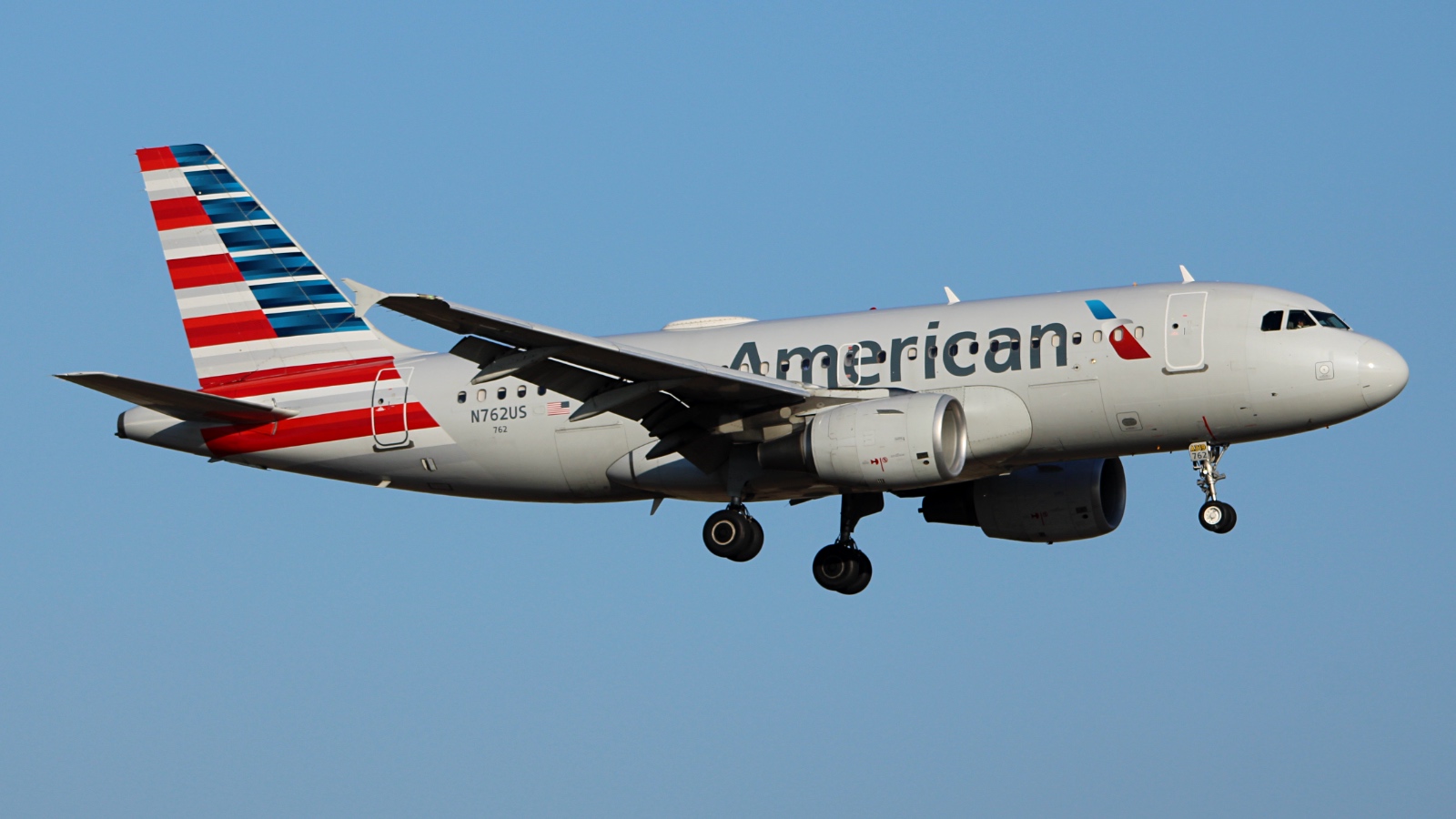 N762US