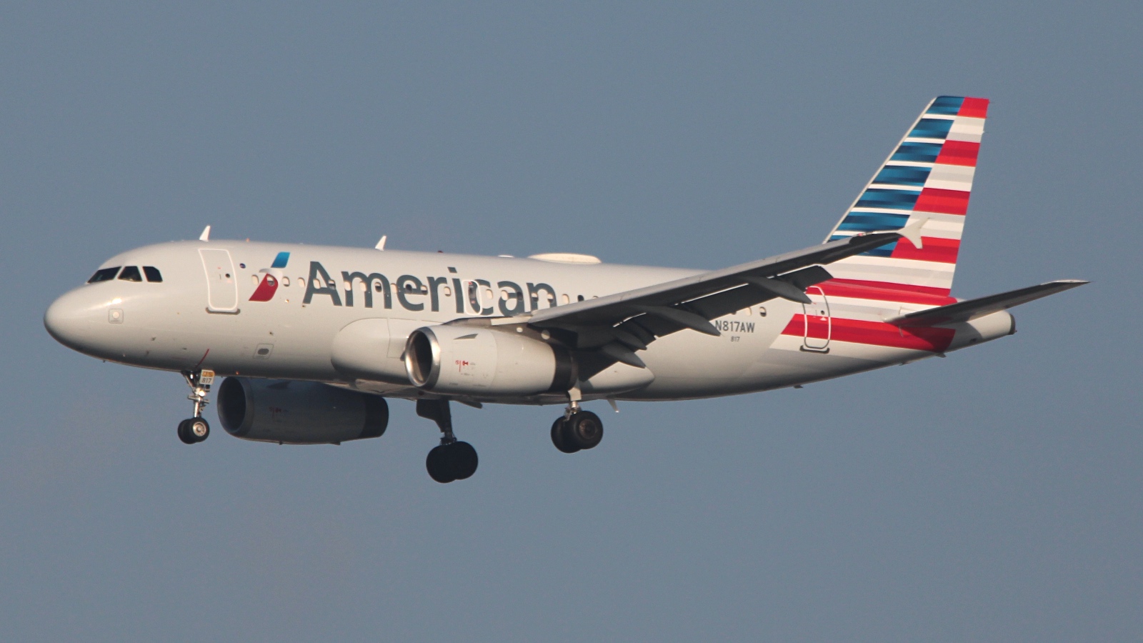 N817AW