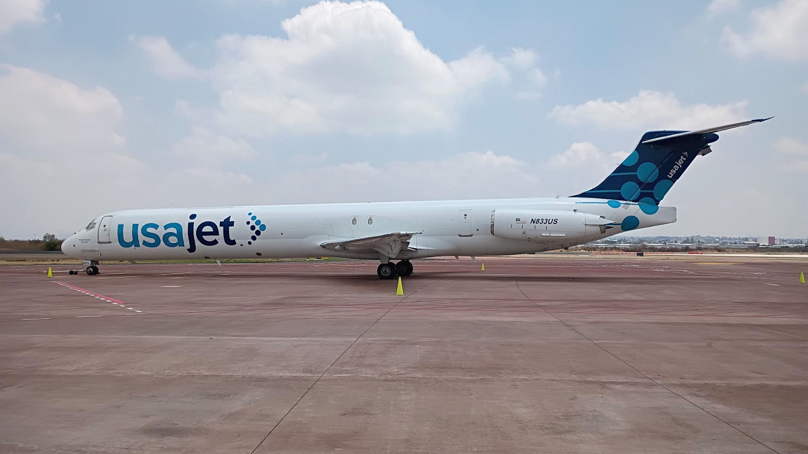 N833US