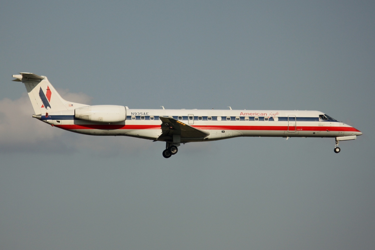 N935AE