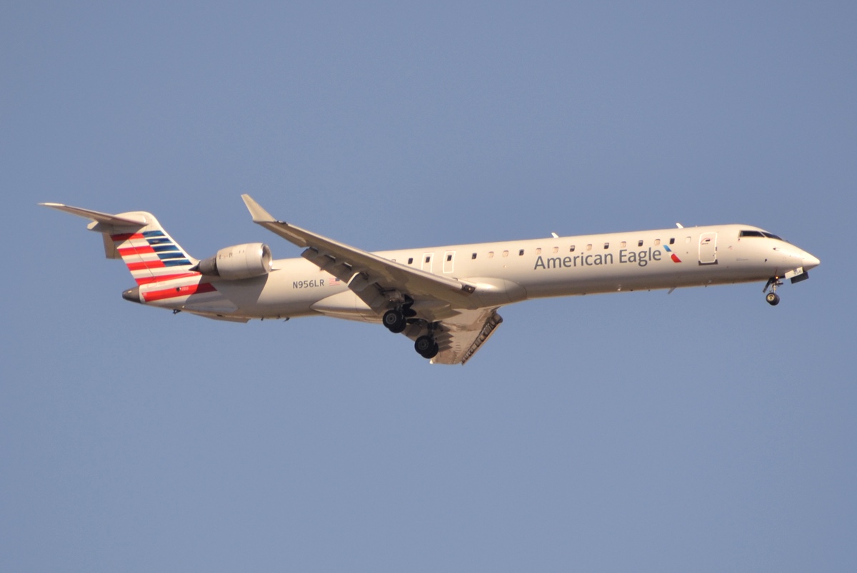 N956LR