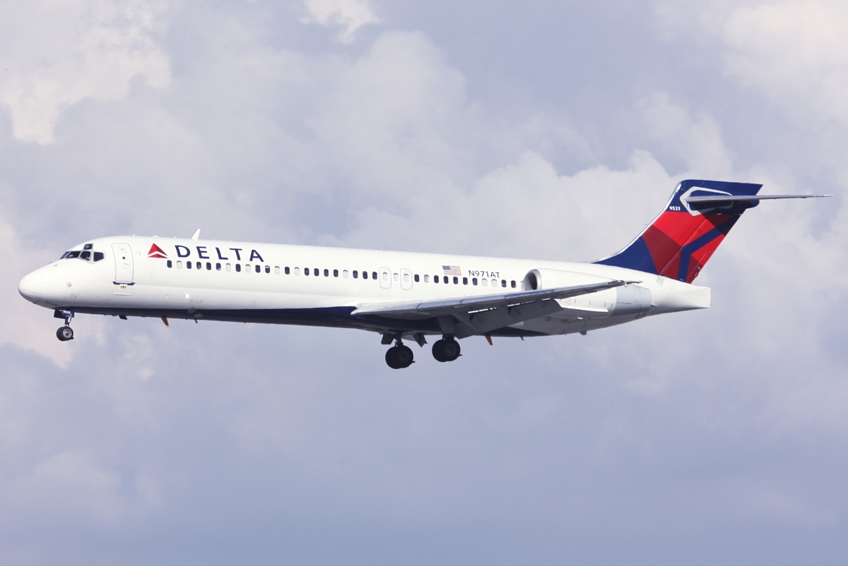 N971AT